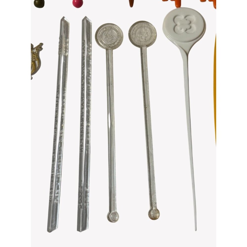 Vintage Lot of 35 Swizzle Sticks Braniff Playboy Tampa Jai Alai Skeleton Keys - Picture 9 of 12